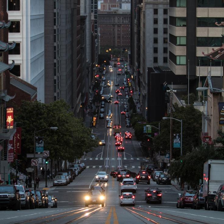 Sophia Carter - Expat family life guide in Canada